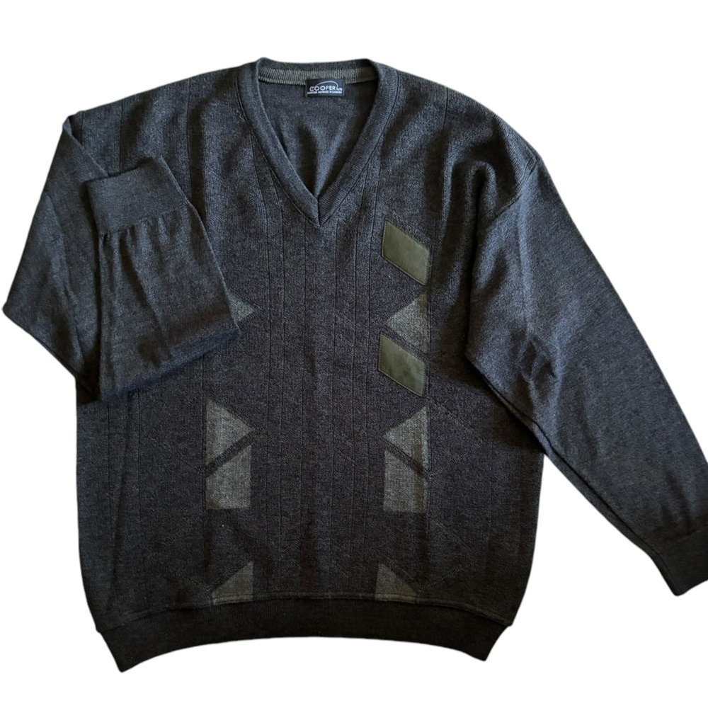 Cooper Canada Wool Blend V-Neck Geometric Pattern Men’s Sweater Size XL